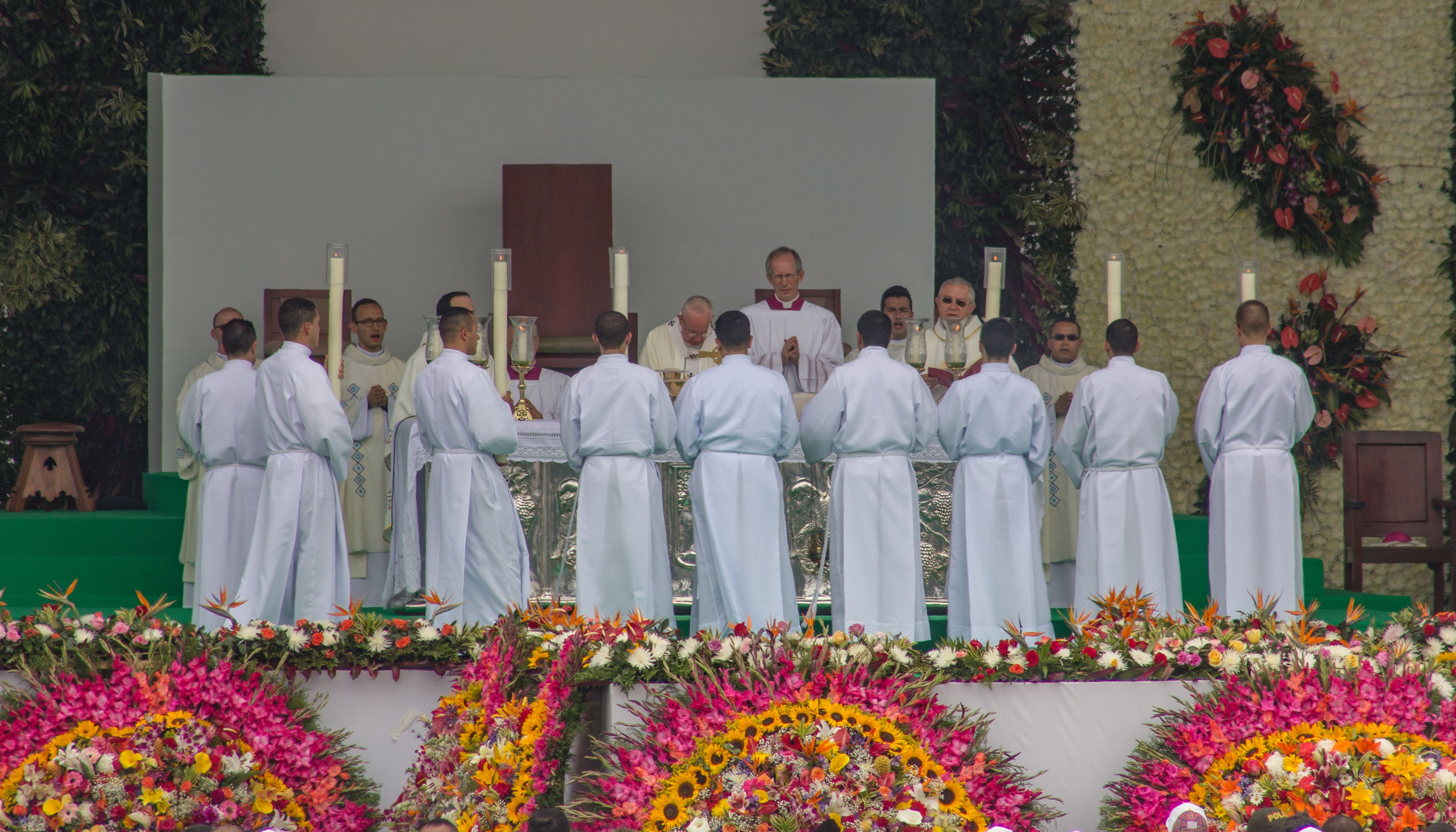 Pecados y bondades de la Iglesia en el conflicto colombiano