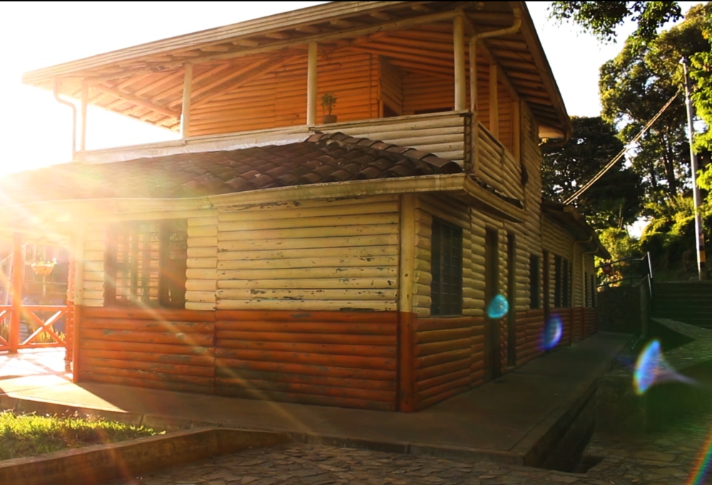 Las memorias de la Casa Vivero Jairo Maya