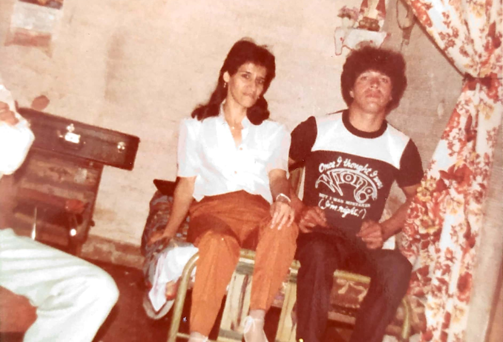 Luz Alba y su hermano Saúl, que fue desaparecido el 26 de diciembre de 2003.