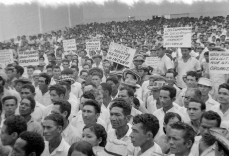 Fotografía de la Asociación Nacional de Usuarios Campesino (ANUC), la cual hace parte de Archivos para la Paz.